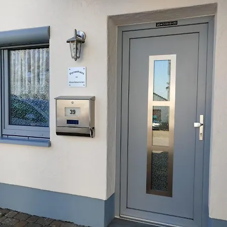 Im Kirschbaeumchen Osburg