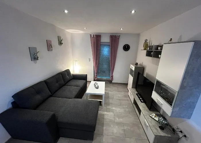 Im Kirschbaeumchen *